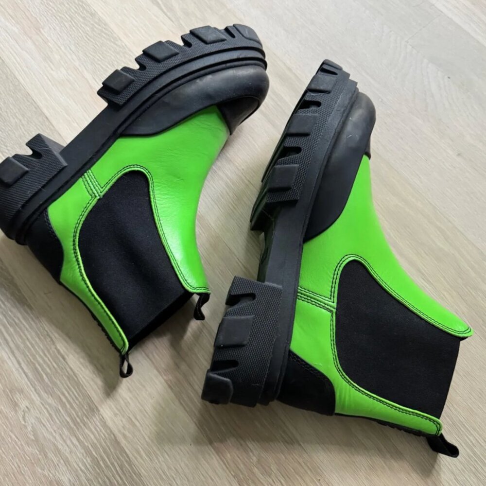 Ganni Low Chelsea Boots Flash Green EU 40  BRAND NEW NEVER WORN - Picture 3 of 6